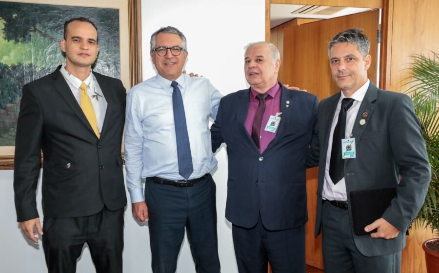 CNAA celebra conquista histórica após 38 anos de luta pela Acupuntura