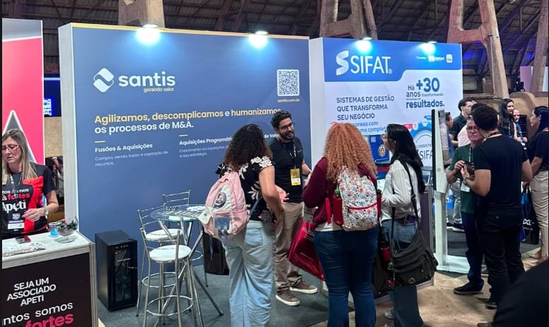 Santis marca presença no Rio Preto Tech Summit