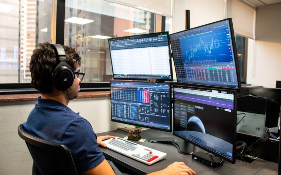 Por que o acesso à inteligência de mercado faz diferença na gestão de patrimônios