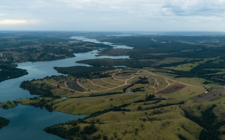 Casa de campo em Goiás: o que os compradores passaram a exigir (e por que o clube agora vem antes do lote)