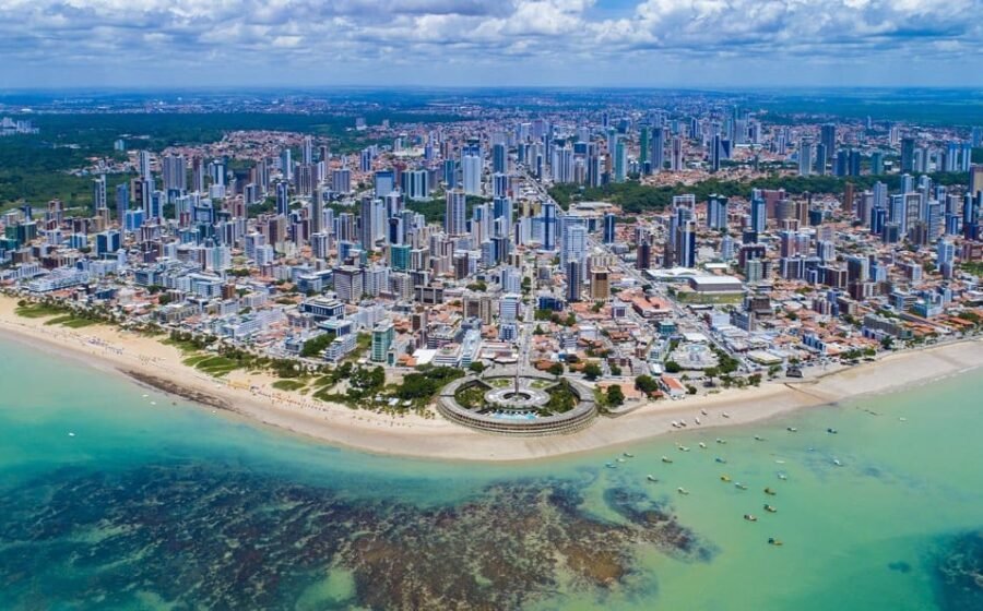João Pessoa entrou no radar dos investidores, e não é só por causa das praias